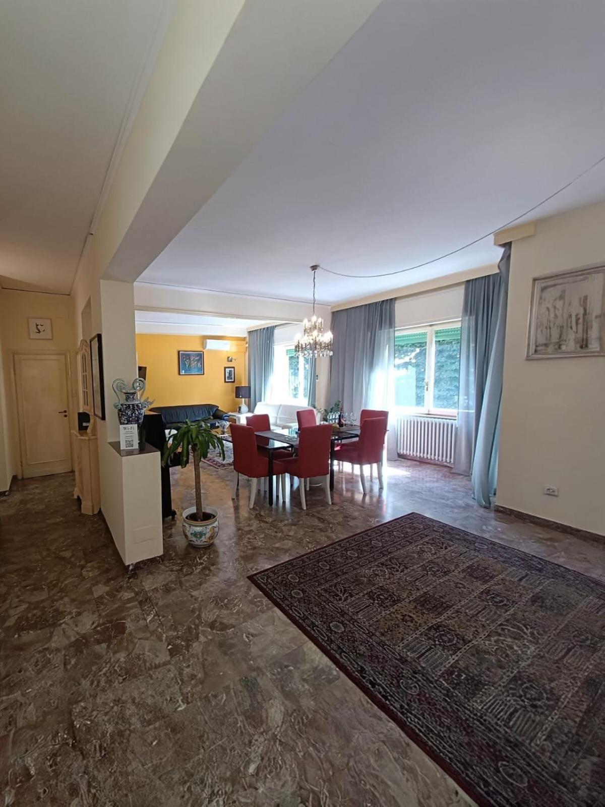 Aurora Apartment Florenz